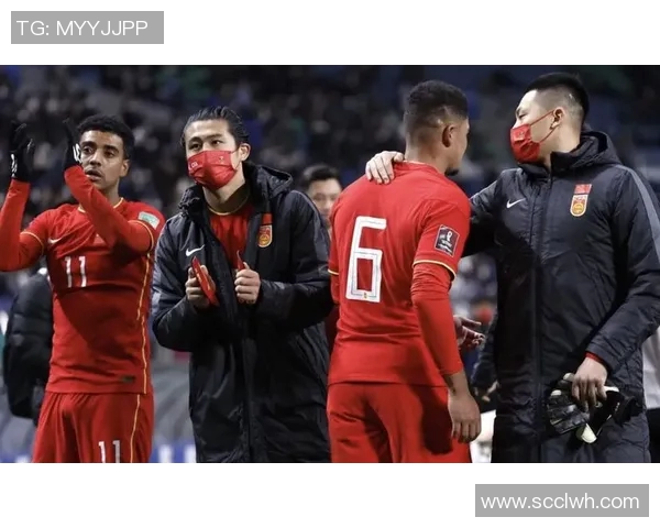 中国与日本足球全主力对决精彩瞬间回顾与分析 中国与日本足球全主力对决精彩瞬间回顾与分析