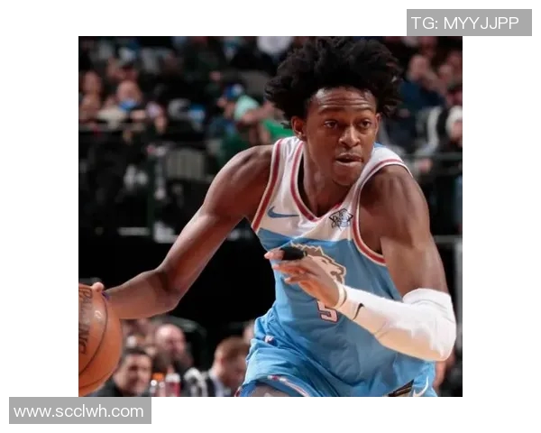 德阿隆福克斯引领国王队崛起展现超强实力与领导魅力