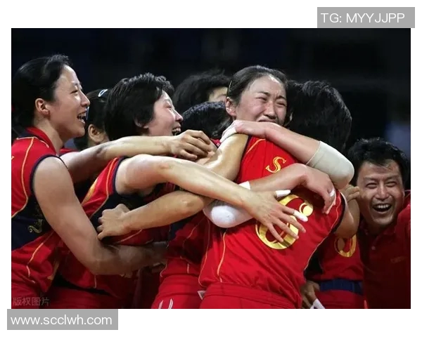 武汉排球队在洲际杯中的团队协作展现出无与伦比的默契与拼搏精神 武汉排球队在洲际杯中的团队协作展现出无与伦比的默契与拼搏精神